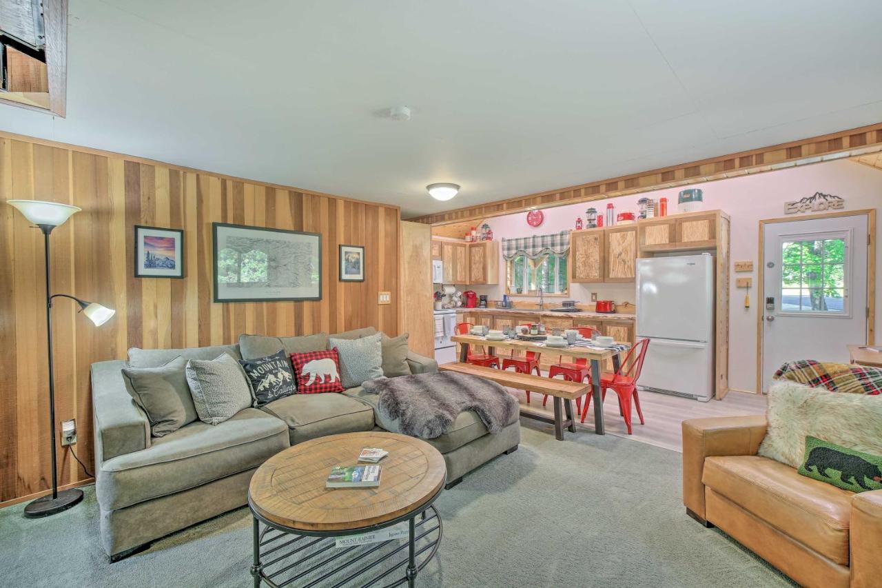 Wandering Elk Cabin Retreat With Golf Access! Пакууд Екстериор снимка