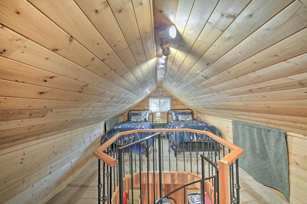 Wandering Elk Cabin Retreat With Golf Access! Пакууд Екстериор снимка